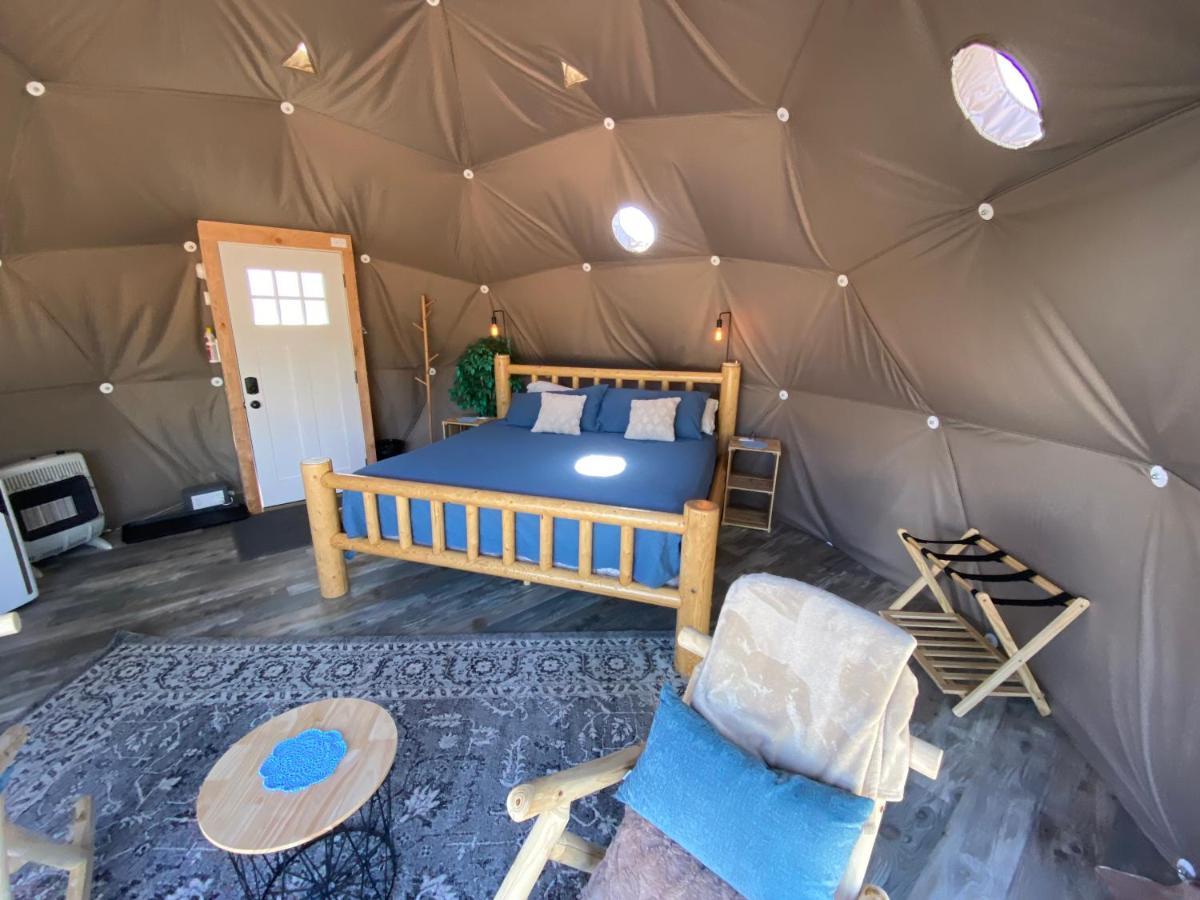 Hotel Blue Mountain Domes - The Wow Experience Monticello Exterior foto