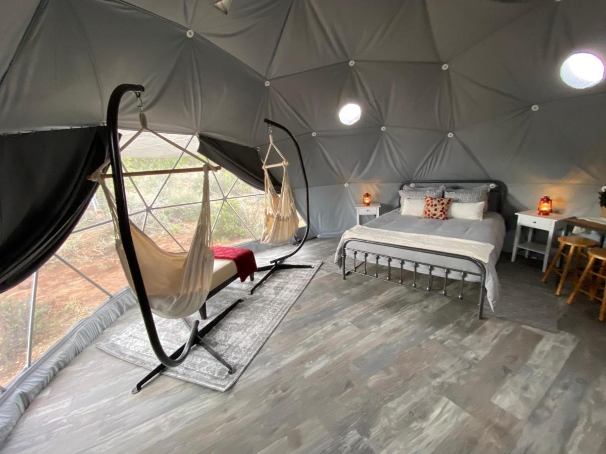 Hotel Blue Mountain Domes - The Wow Experience Monticello Exterior foto